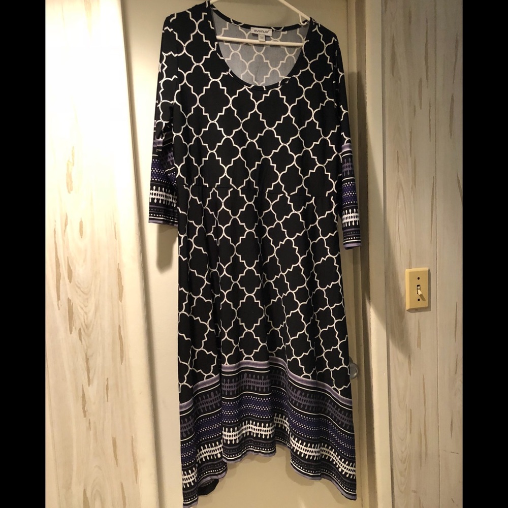 Avenue dress